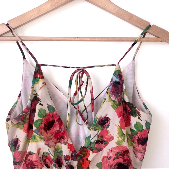 Charlotte Russe Floral Romper Size Small - Picture 5 of 6